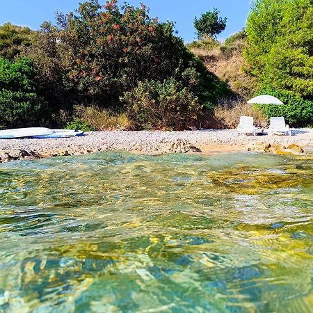 Mobile Home Vilmaris Pakostane Bagian luar foto