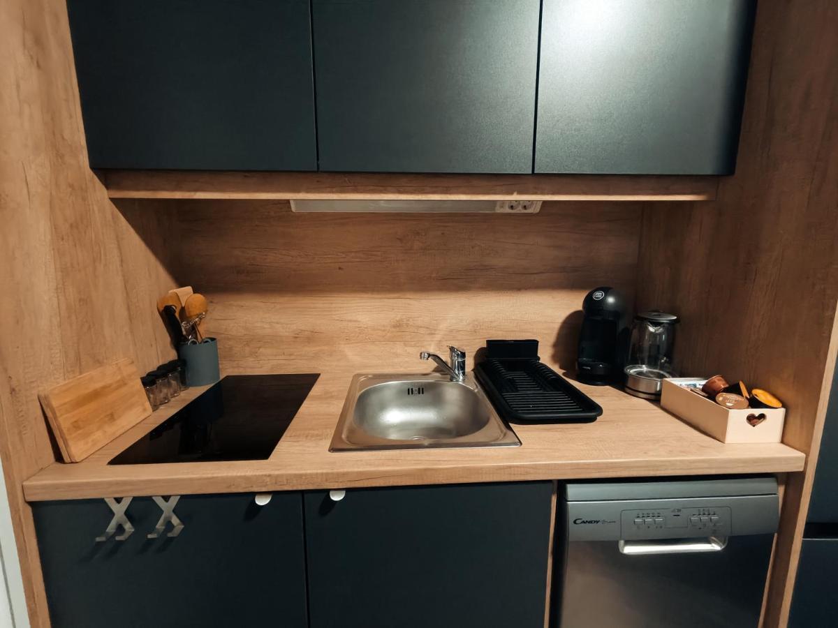 Mobile Home Vilmaris Pakostane Bagian luar foto