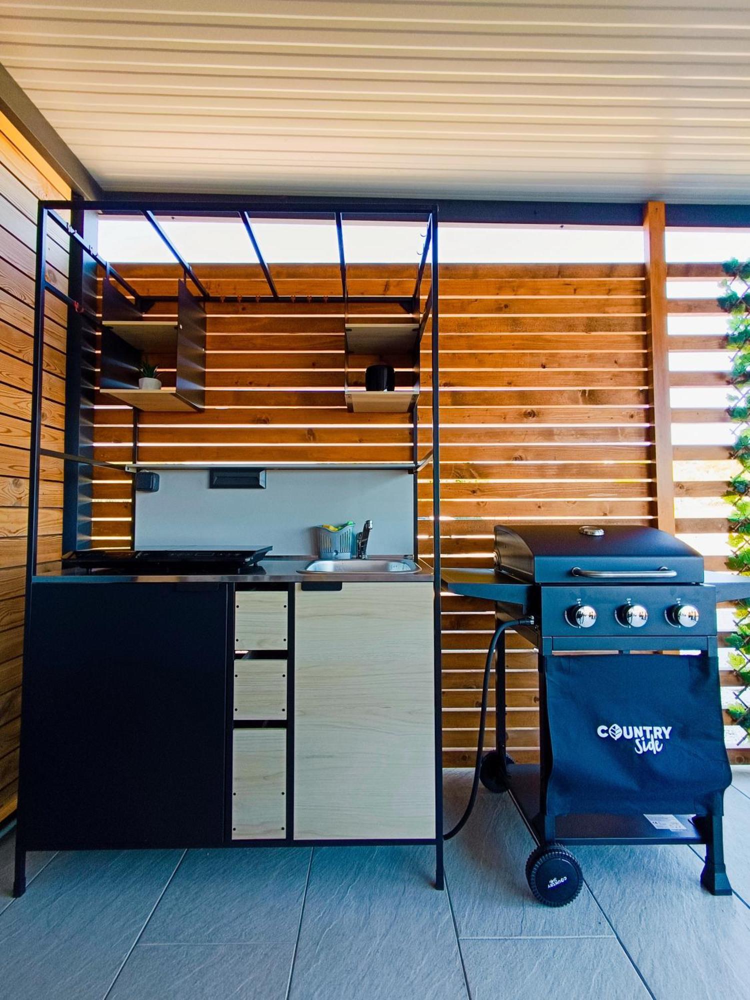 Mobile Home Vilmaris Pakostane Bagian luar foto