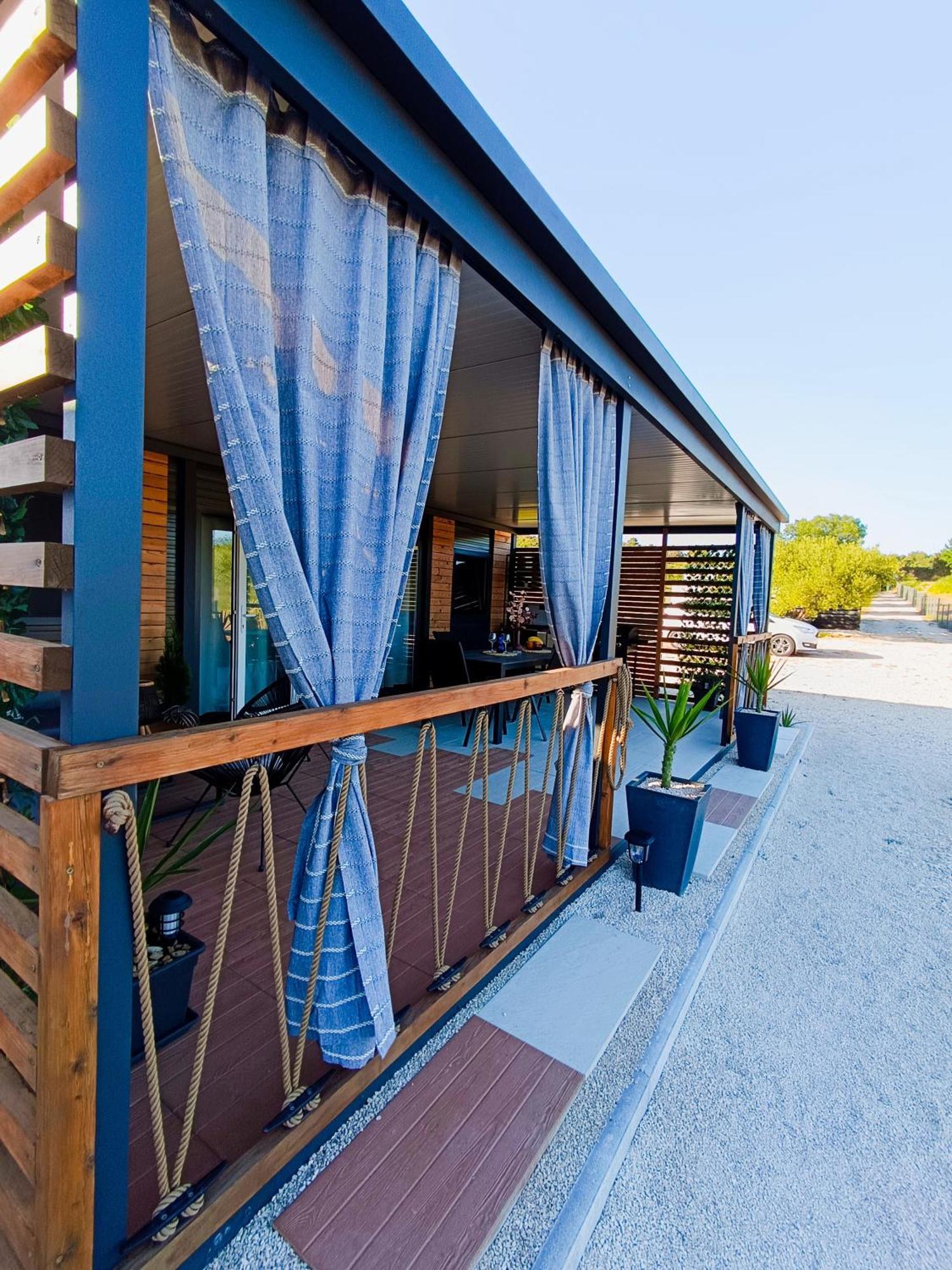 Mobile Home Vilmaris Pakostane Bagian luar foto