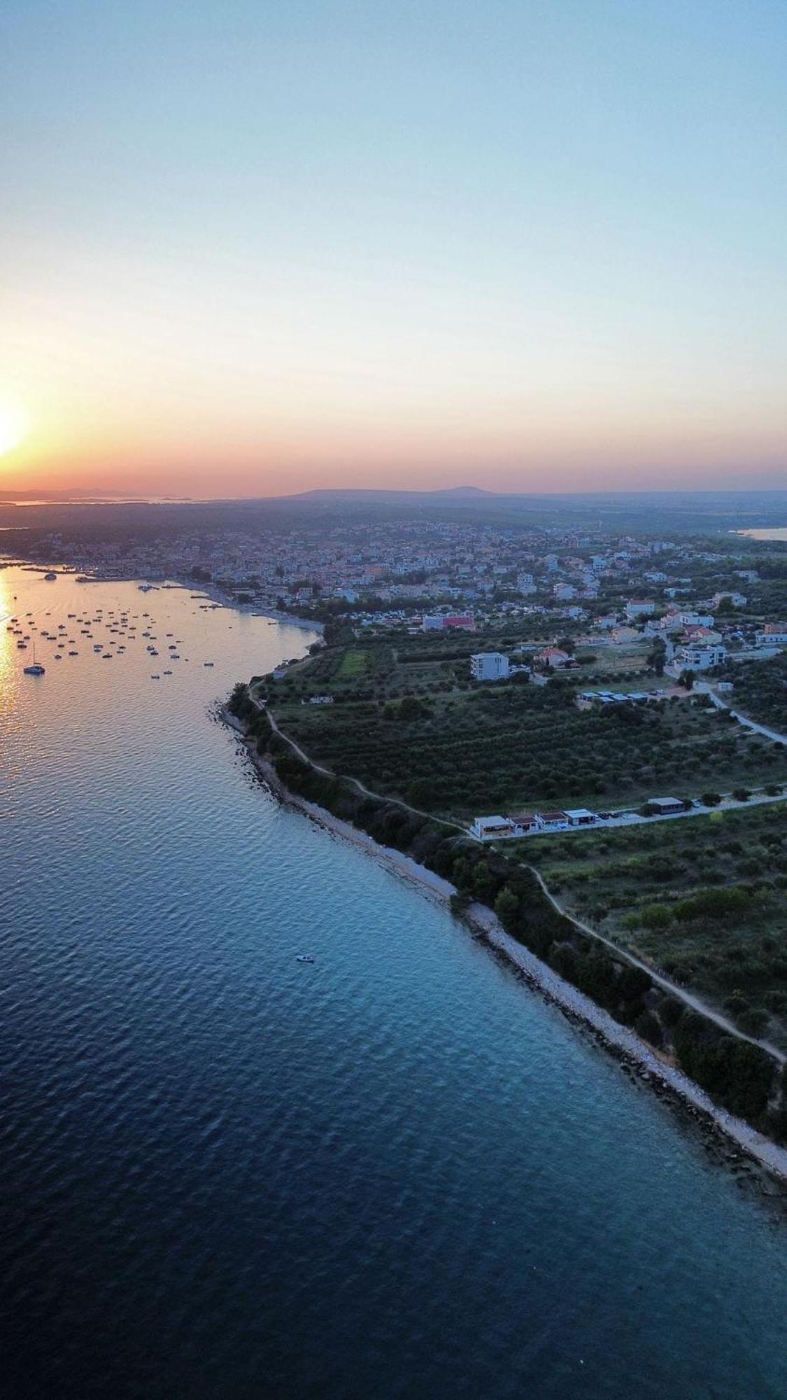 Mobile Home Vilmaris Pakostane Bagian luar foto